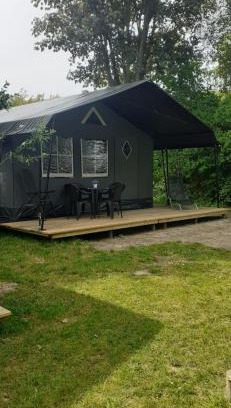 Anna Paulowna Other | Mooie ruime 4 persoons glampingtent op kleine rustige camping