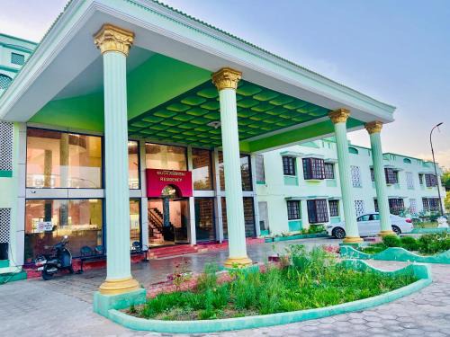 Thirukadaiyur Hotel | Mookambigai Residency