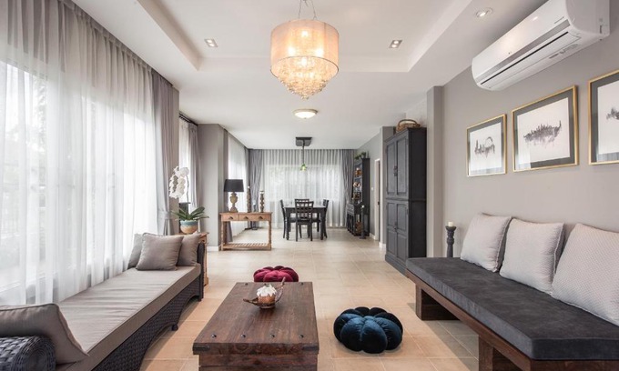 San Phranet House | Moon 11 Boutique Home