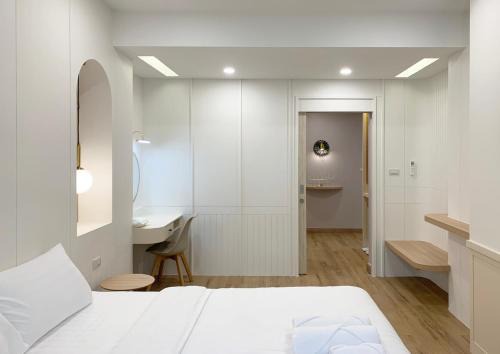 Bang Na Apartment | Moon House BKK Room 2A