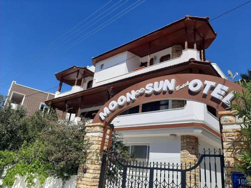 Seferihisar Hotel | Moon & Sun otel