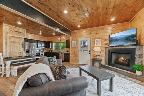 Pigeon Forge House | Moonlight Pines by Avada Properties