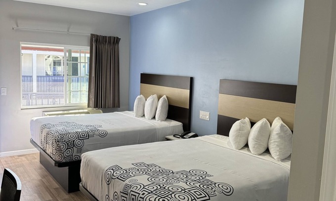 South Redondo Hotel | Moonlite Inn Redondo Beach