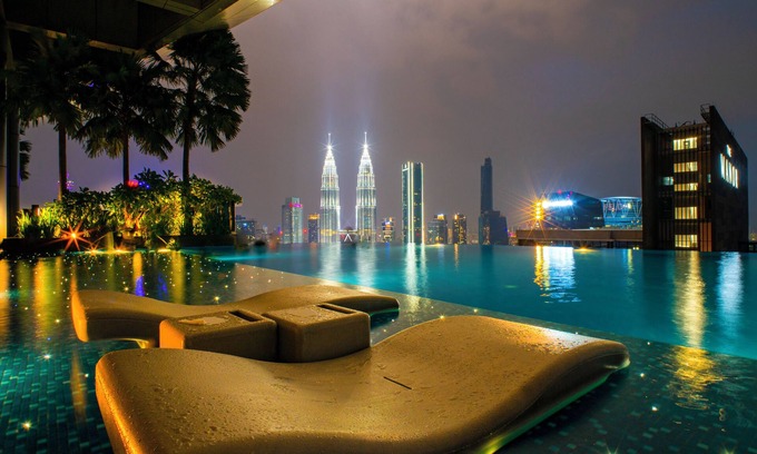 Golden Triangle Apartment | Moonway Luxury Suites At Eaton Residence
