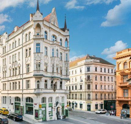 Nove Mesto Apartment | MOOo Downtown
