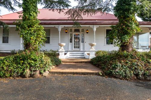 Armidale Hotel | Moore Park Inn