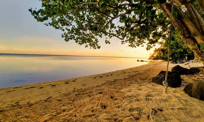 Moorea-Maiao Ski Chalet | MOOREA - Fenua Rahi Beachfront