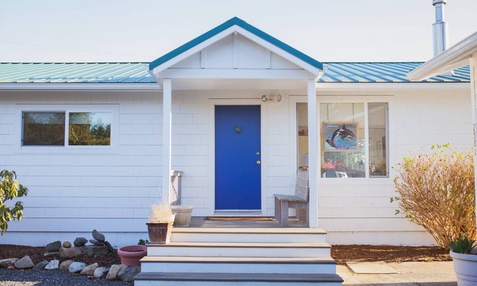 Lummi Island House | Mooring buoy-Beach