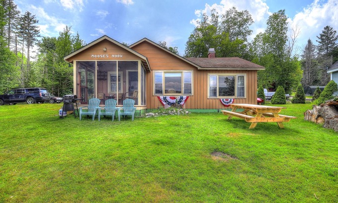 Rangeley House | Moose's Nook - Private waterfront on Rangeley Lake