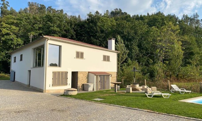 Vila Verde Villa | Moradia espetacular com piscina