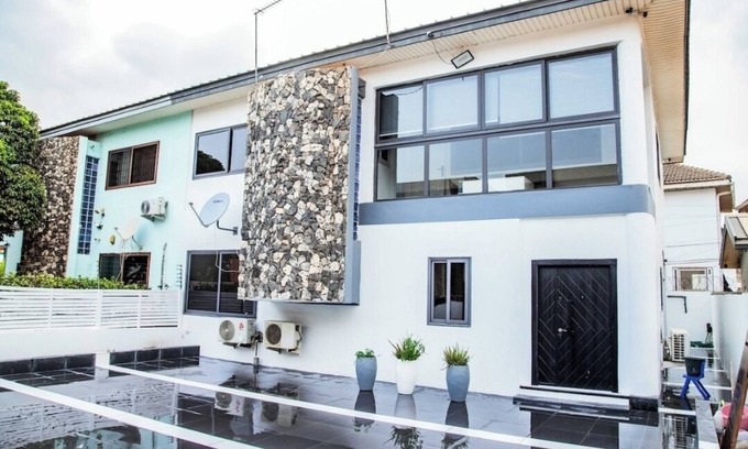 Teshie House | Mordern 4bedroom in East airport+Gated community