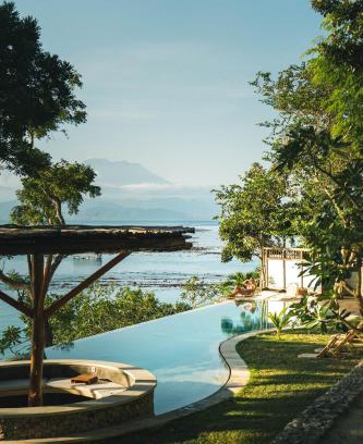 Mushroom Bay Resort | Morin Resort