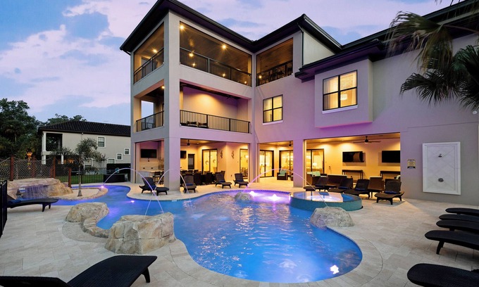 Reunion Villa | Morlando Treehouse Mansion-TT338