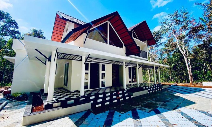 Sulthan Bathery House | Morning Glory Farm House