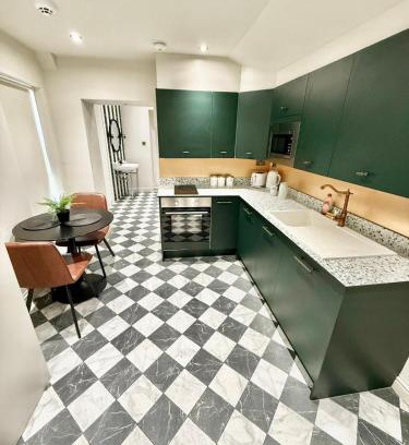 Homerton Apartment | Morning Lane - 99 - Charming & Comfortable Flats