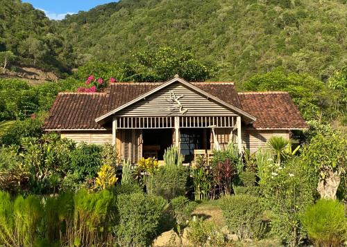 Sumbawa Barat Villa | Moromoro