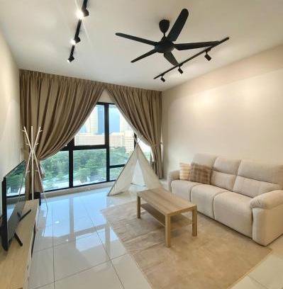 Central District Apartment | Mosaic Southkey 4BR 14 pax