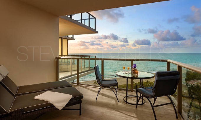 Bal Harbour Condo | Most Luxury hotel 5 stars oceanfront w. balconies - Valet & Amenities included