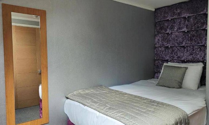 Newport House | Motel ∙ 2 guests