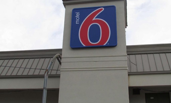 Brookhaven Hotel | Motel 6 Brookhaven, Ms