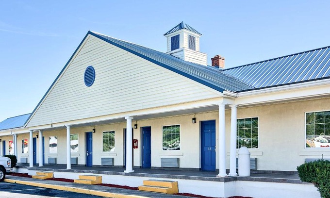 Harrisonburg Hotel | Motel 6-Harrisonburg, VA - South