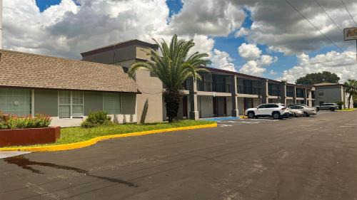 Lake City Hotel | Motel 6 Lake City, FL – Medical Center