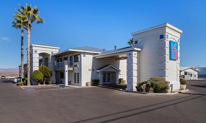 Safford Hotel | Motel 6-Safford, AZ