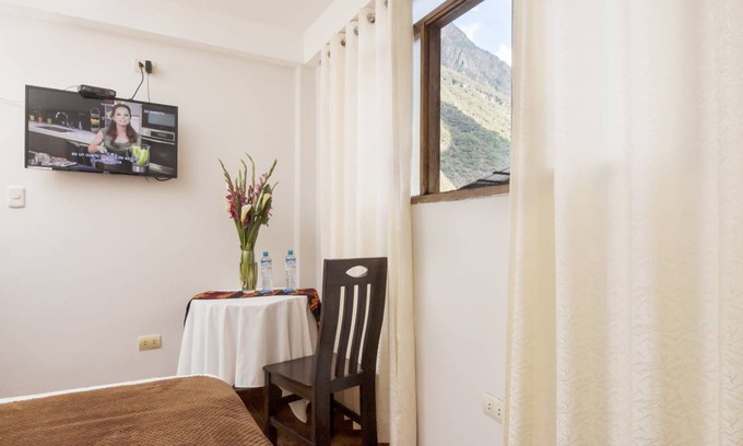 Aguas Calientes House | Motel ∙ 8 guests