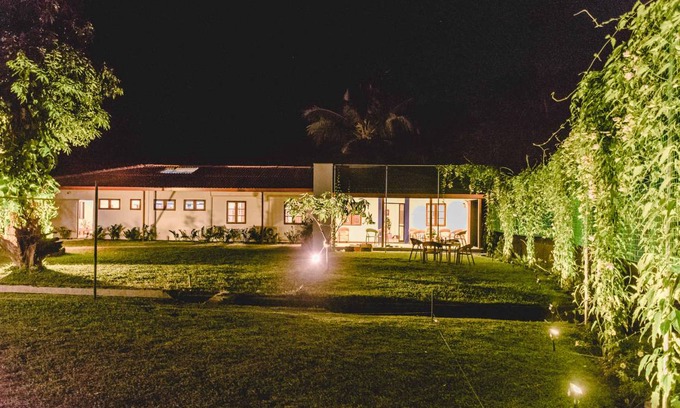 Rambukkana House | Motel ∙ 8 guests