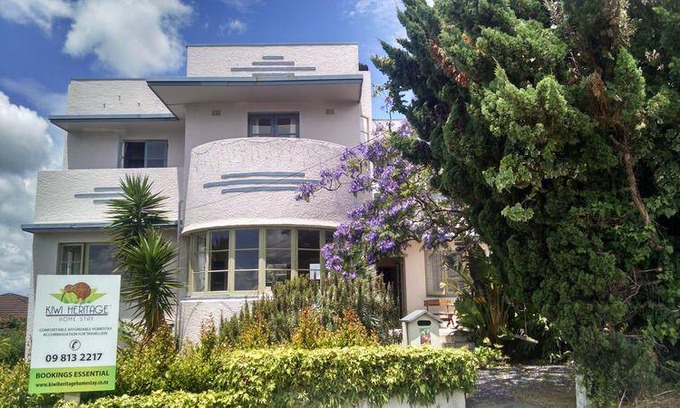 Glen Eden House | Motel ∙ 8 guests