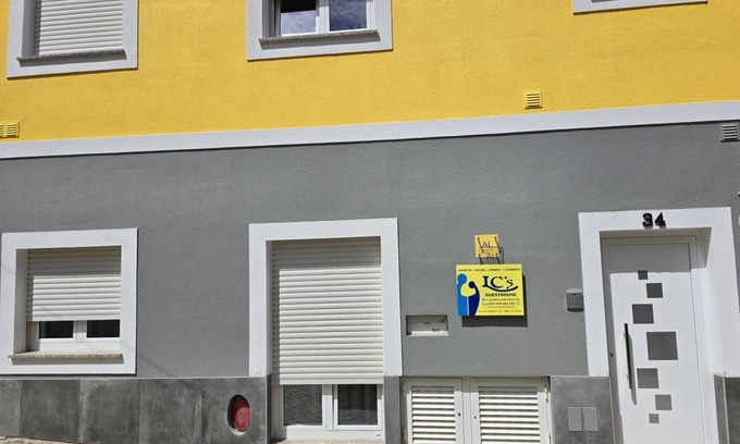 Lagos House | Motel ∙ 8 guests