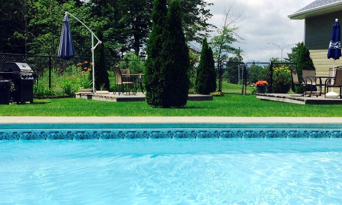 Sherbrooke Hotel | Motel des Cèdres