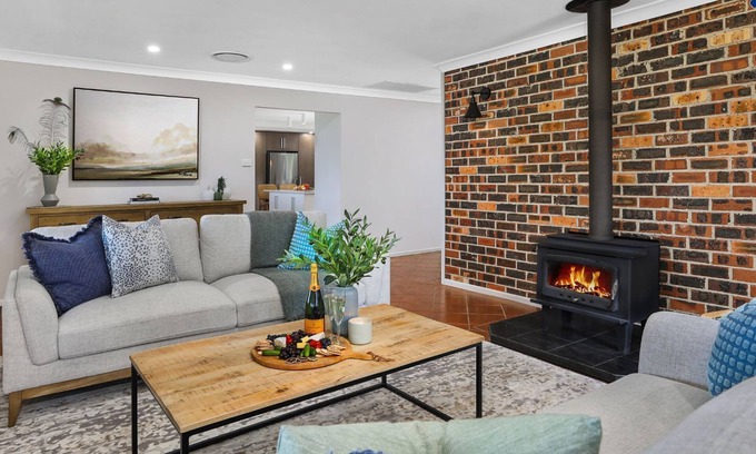 Mount Murray House | Mount Murray Hideaway - secluded retreat