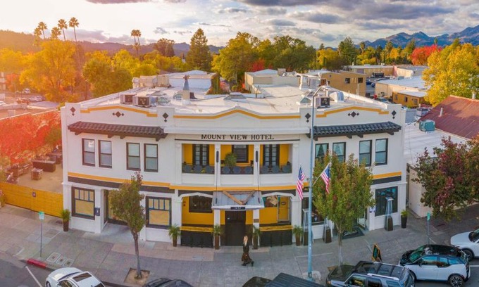 Calistoga Hotel | Mount View Hotel & Spa