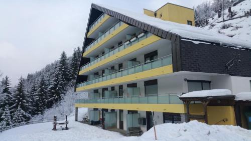 Innerkrems Apartment | Mountain apartment Innerkrems