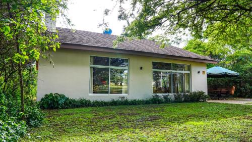 Baruti West House | Mountain Ash House
