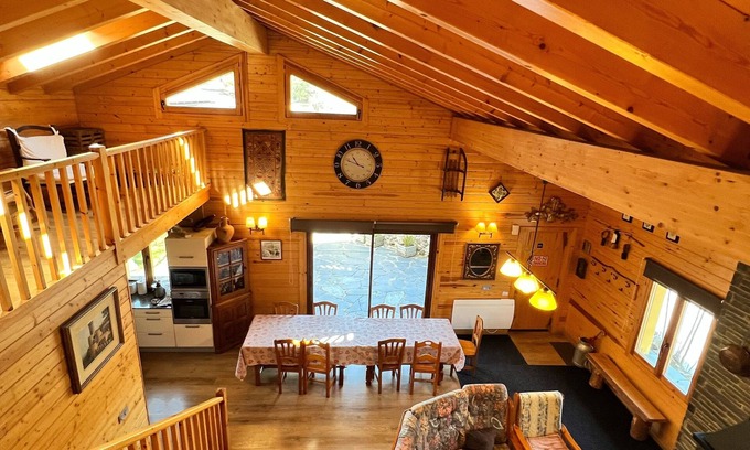 Formigueres House | Mountain chalet next ski station.