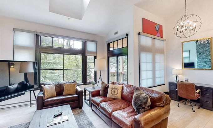 Beaver Creek House | Mountain Condo with Free WiFi, Wood Fireplace & Washer/Dryer
