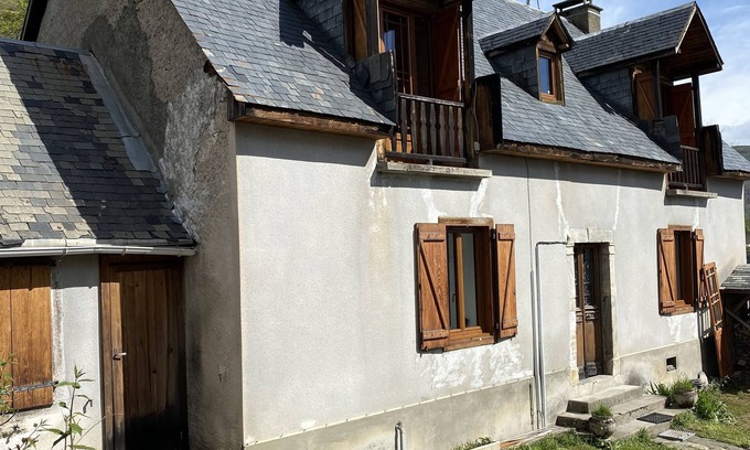 Gouaux-de-Larboust House | Mountain family home in Les Agudes