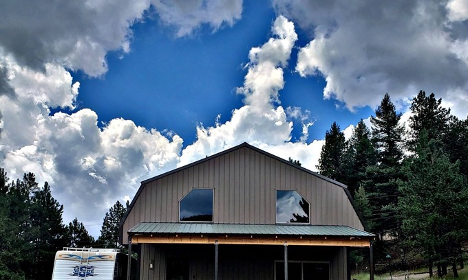 Sacramento House | Mountain Getaway