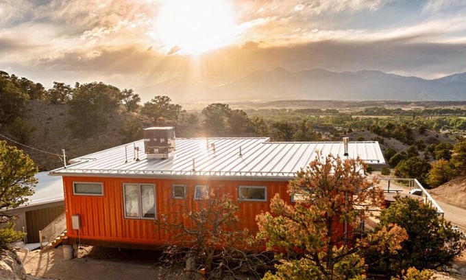 Salida Cabin | Mountain Getaway w/ Incredible Views - #1 Ranked Most Unique Colorado VRBO