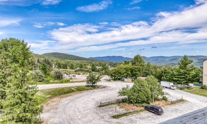 Killington Hotel | Mountain Green: 1F8