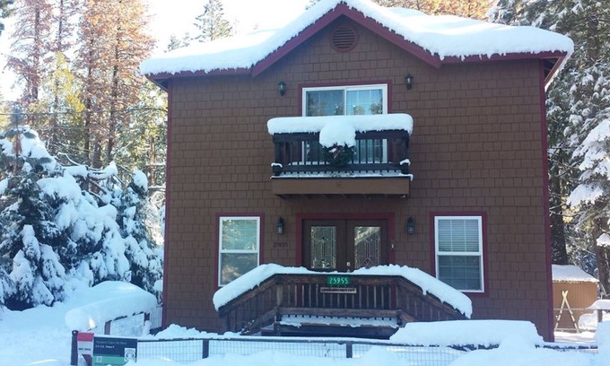 Long Barn Cottage | Mountain House Located near Pinecrest and Dodge Ridge