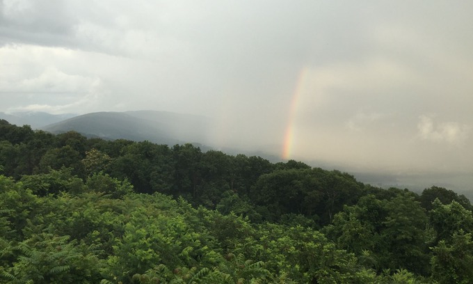 Afton House | Mountain House Overlooking Rockfish Valley