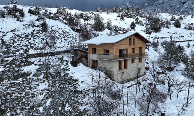 Eygliers House | Mountain house with breathtaking view of the Guil river