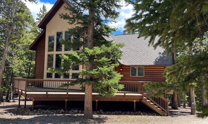 Valley of the Sun House | Mountain House-Work and Play-23 miles to Breck-Pet Friendly!