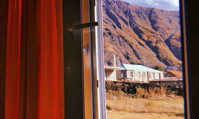 Kazbegi Apartment | Mountain Hut