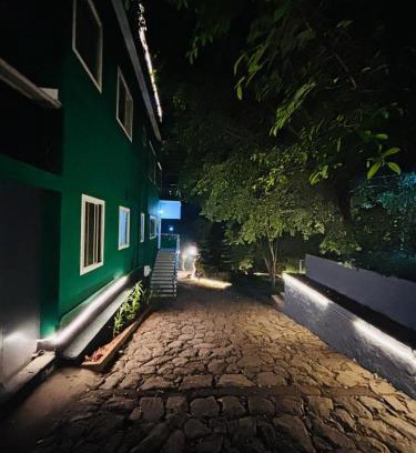 Thrissur Hotel | Mountain Lake Poomala Pvt Ltd
