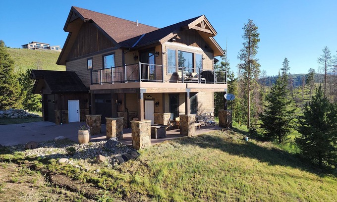 Granby House | Mountain Lakefront Cabin