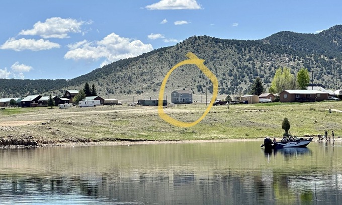 Westcliffe House | Mountain Lakehouse. Views!